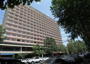 هتل Ani Plaza