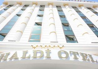 هتل Haldi Hotel van 