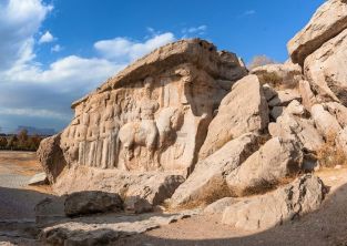 نقش رجب شاهکار ساسانیان