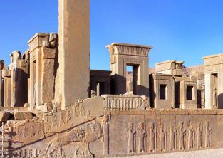 فرونشست زمین در یک قطب مهم گردشگری