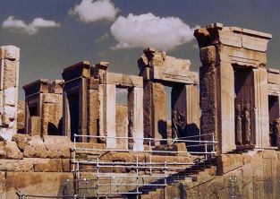 گل نبشته های تخت جمشید