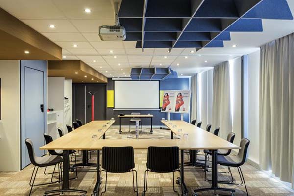 هتل Ibis Yerevan Center