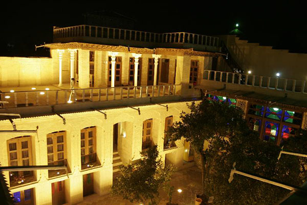 هتل سنتی نیایش