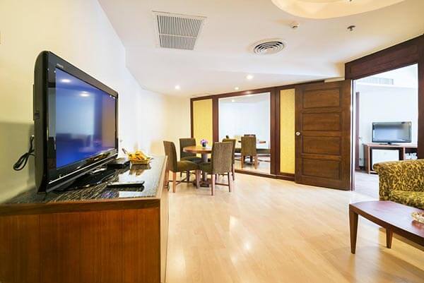 هتل جومتین پالم بیچ Jomtien Palm Beach