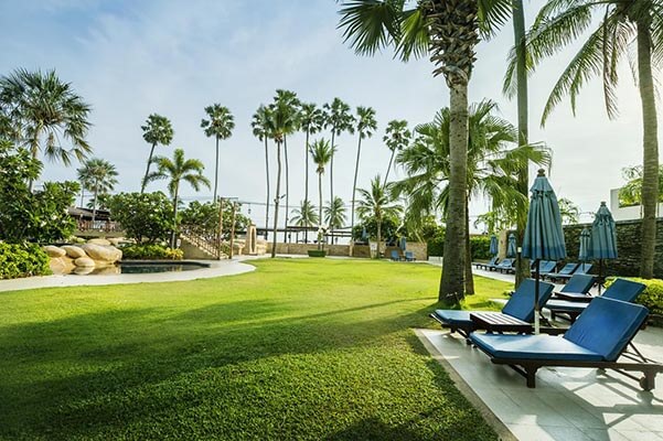 هتل جومتین پالم بیچ Jomtien Palm Beach