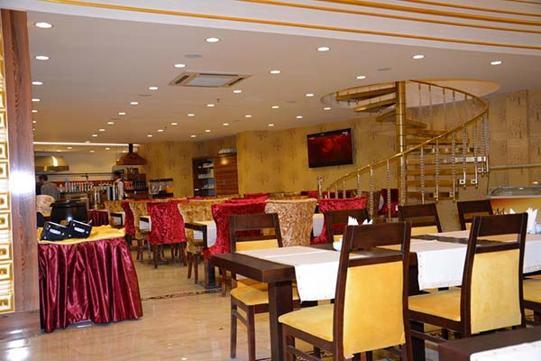 هتل Haldi Hotel van 