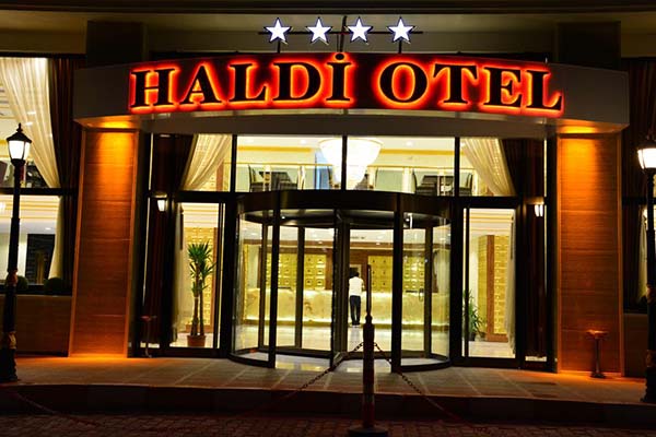هتل Haldi Hotel van 