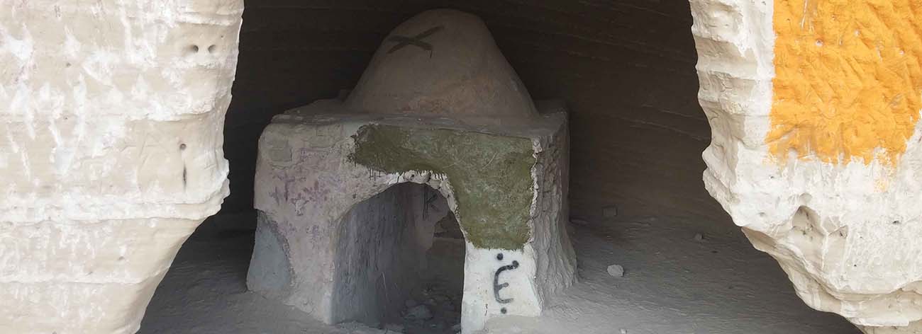 غار سه گانه بان مسیتی چابهار