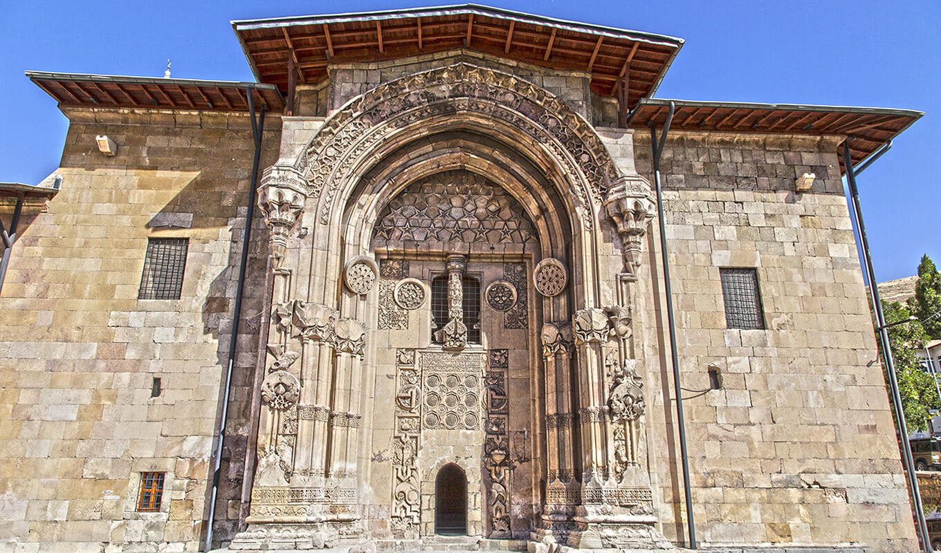 مسجد و بیمارستان دیوریغی ( دیوریگی ) ترکیه