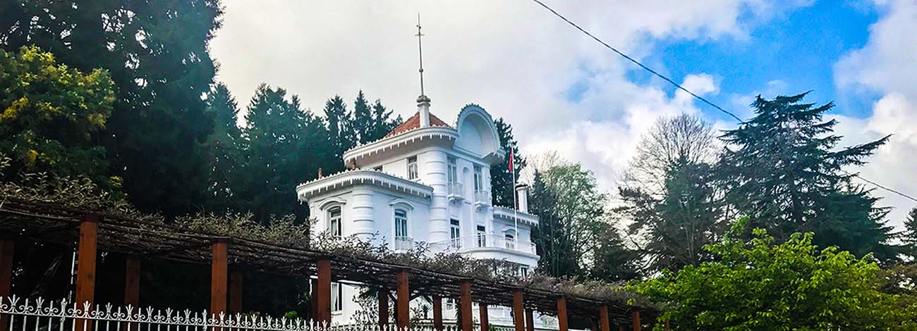 عمارت آتاتورک در ترابزون ترکیه
