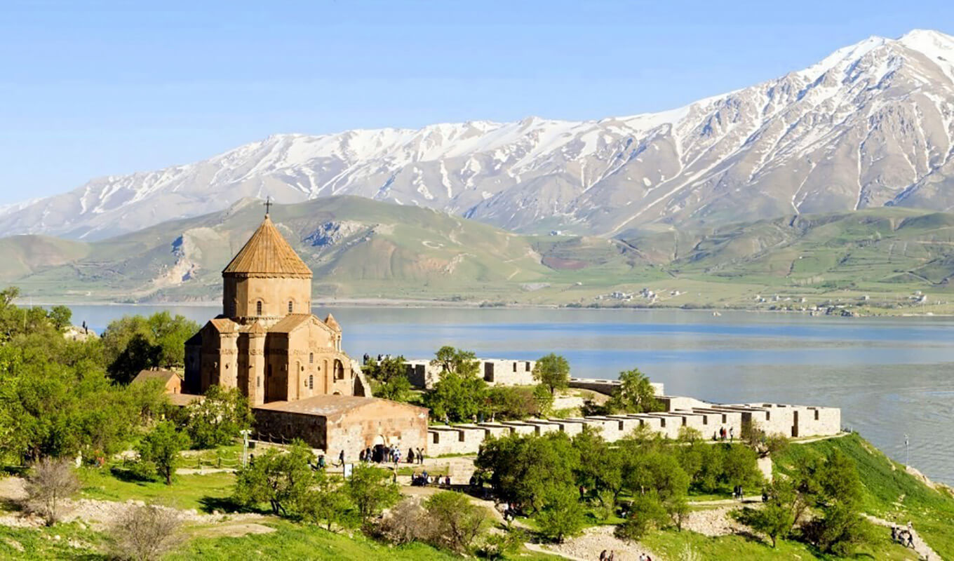 جزیره آکدامار کشف جزیره و کلیسای آکدامار وان